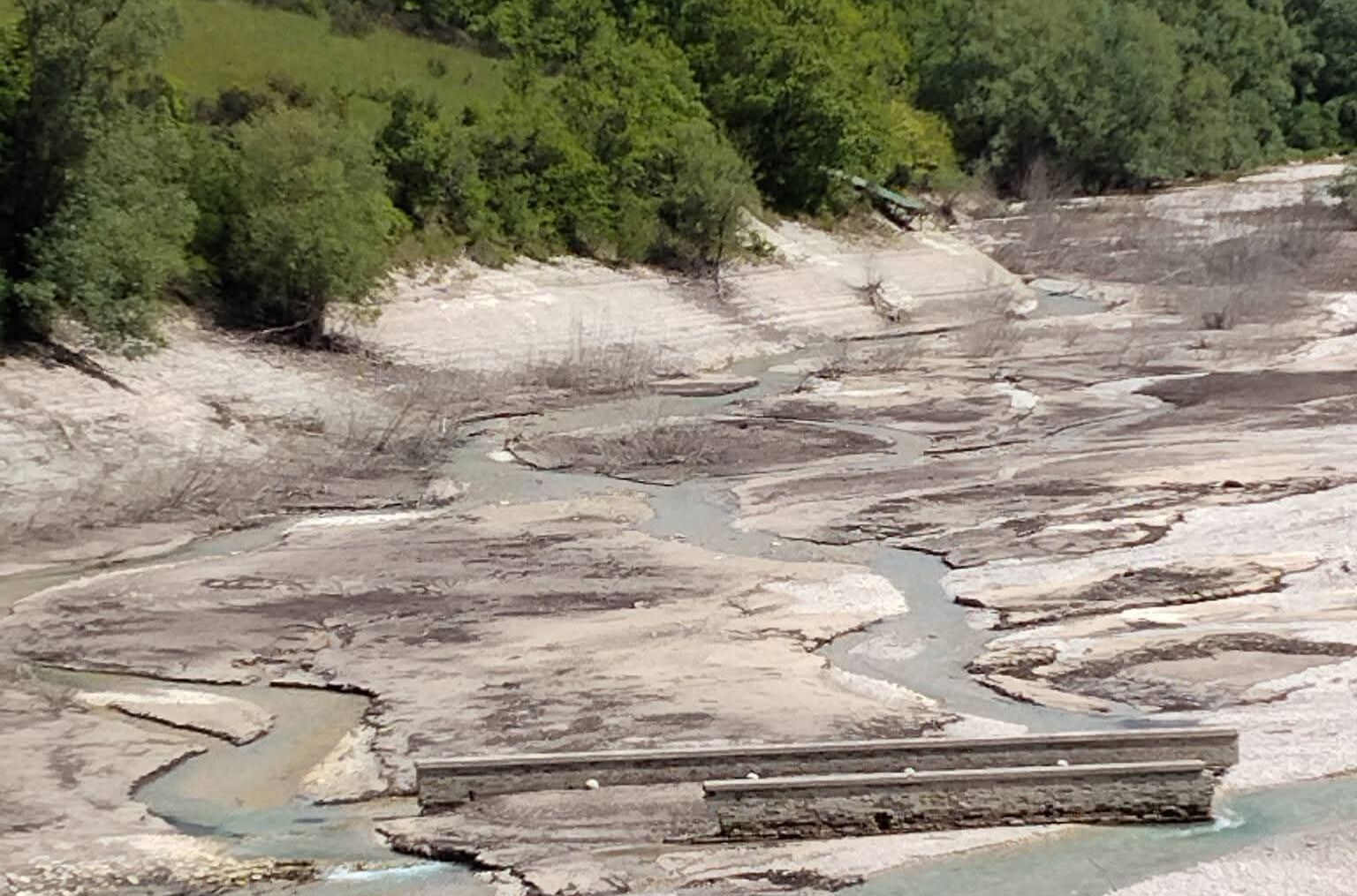 fiastra, lago di fiastra