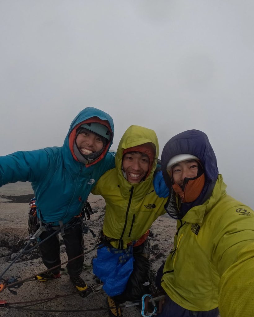 I tre in vetta. Foto Instagram Yudai Suzuki