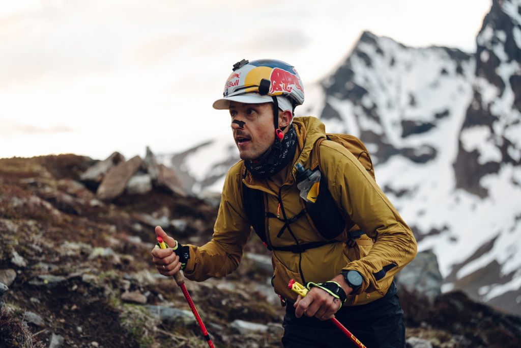 Aaron Durogati durante il tentativo di record. Foto Salewa