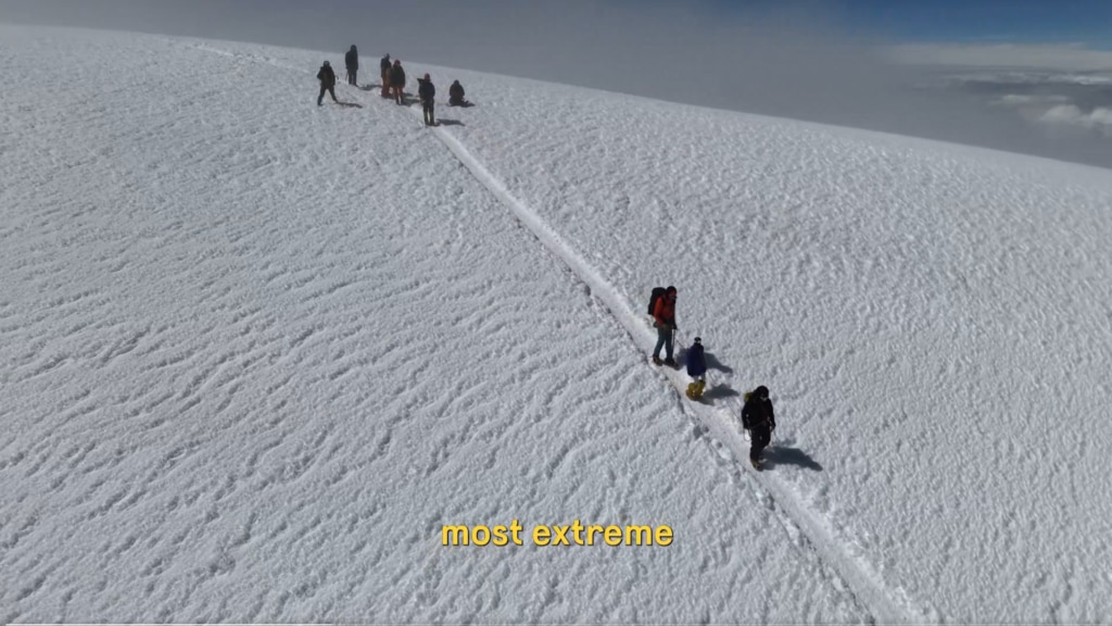 Il robot umanoide Pemba in salita verso la vetta del Chimborazo