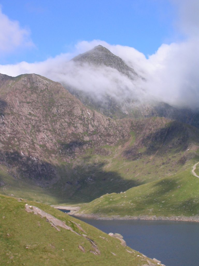 Snowdon - Foto User:Gdr - Wikimedia Commons, CC BY-SA 3.0