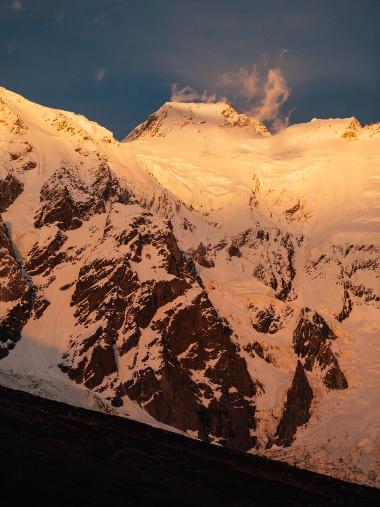 La parete Diamir del Nanga Parbat. Foto Instagram Andrzej Bargiel