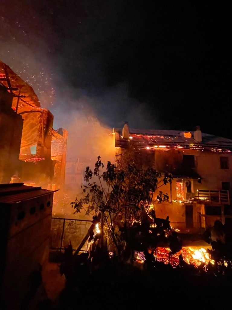L