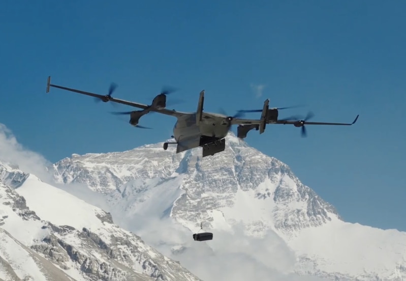 DJI EV50 in volo