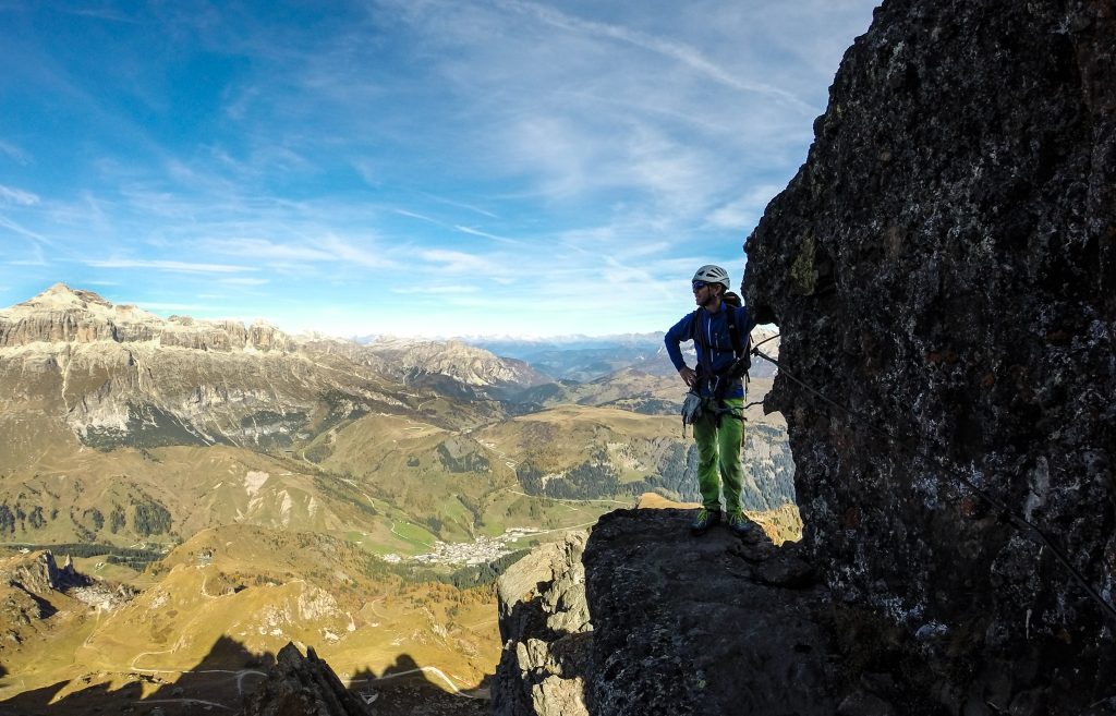 Su via ferrata. Foto DMO Dolomiti
