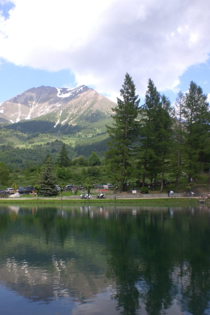 Lago di Laux - Foto Iron Bishop - Wikimedia Commons, CC BY-SA 2.0