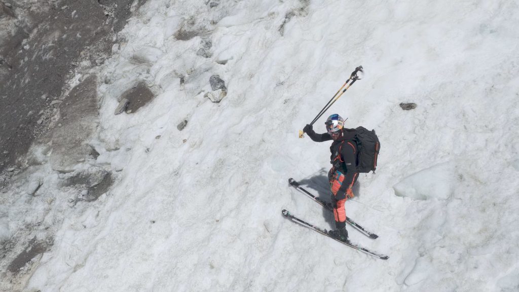 Andrzej Bargiel in discesa dal Nanga Parbat. Foto RedBull/Bartek Pawlikowski